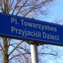 Plac Towarzystwa Przyjaciół Dzieci - tabliczka